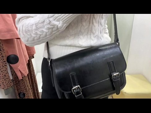 ❤️ אוננות פומבית של הכלבה הצעירה פרלברי עם דילדו בחדר המתאים סקס איכותי אצלנו ❌❤